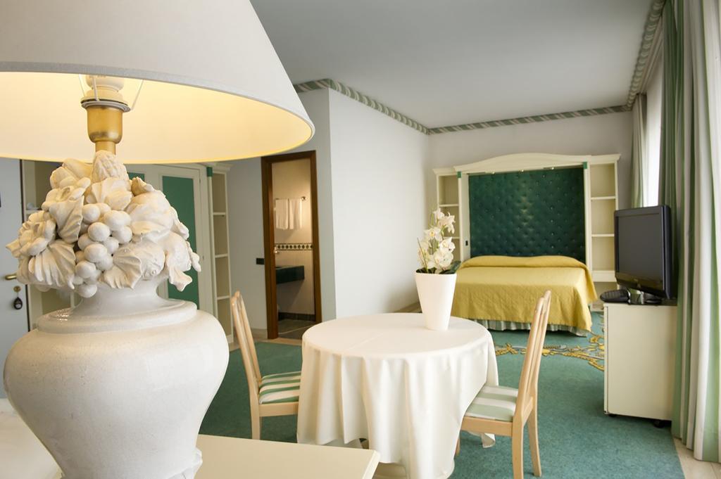 Aris Garden Hotel Casal Palocco Exteriér fotografie
