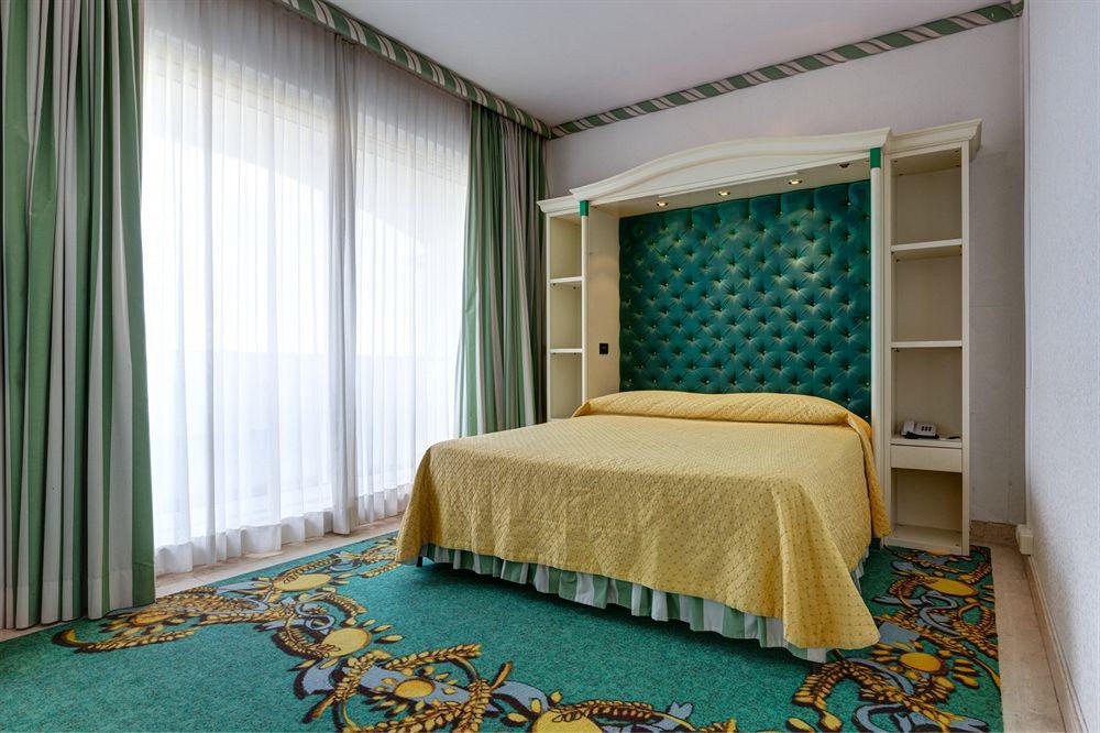 Aris Garden Hotel Casal Palocco Exteriér fotografie